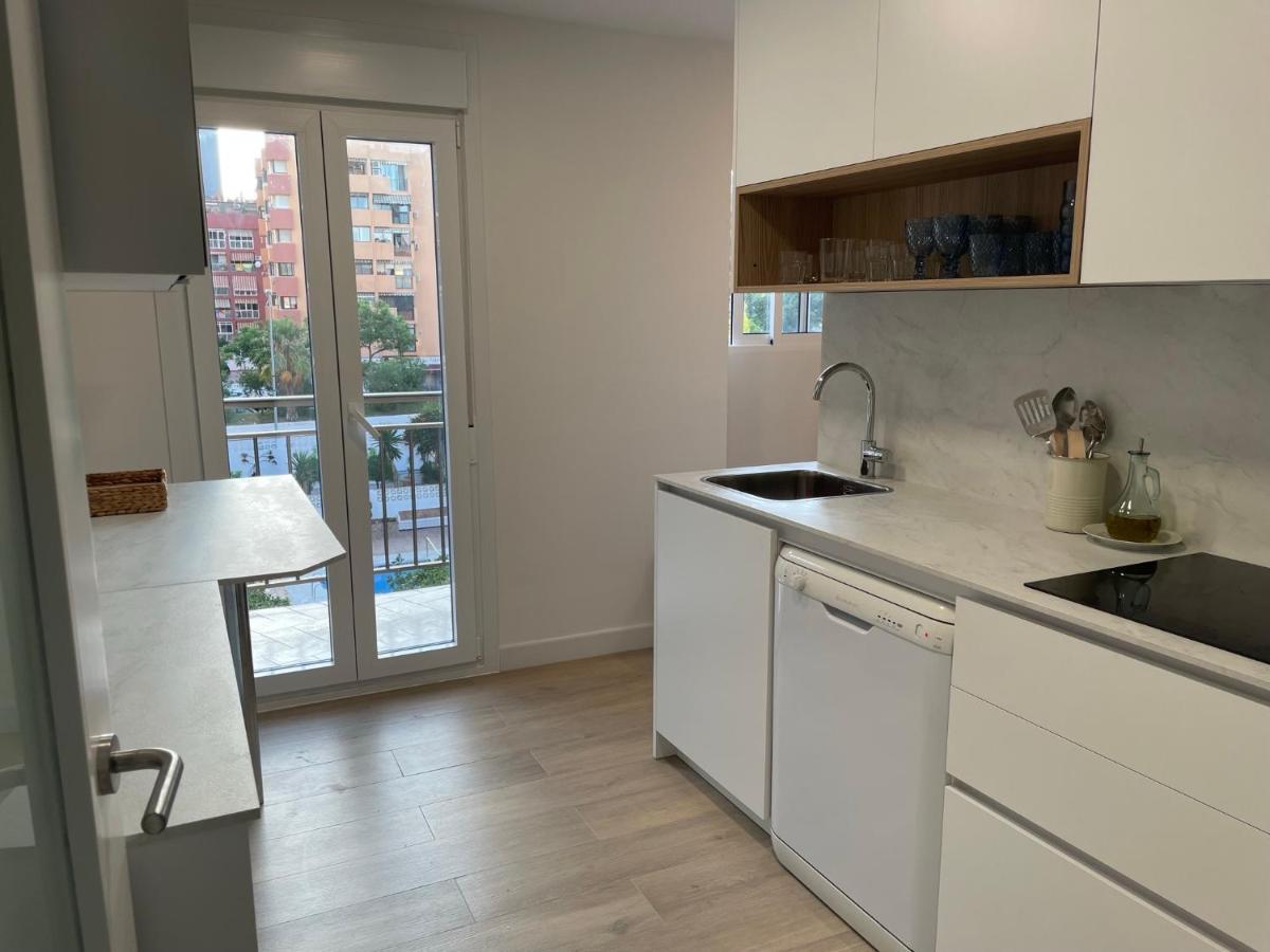 Апартаменти Piso A Estrenar Junto A La Playa Фуенхірола Екстер'єр фото